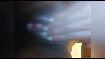 Preview 3 of Bbu Xxx Com - Caliente y con mucha leche en las tetas