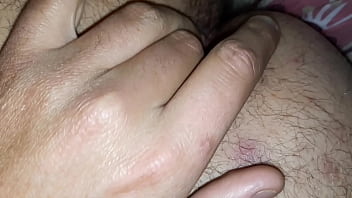 Preview 2 of Nakagawa Airi - Hetero curioso jugando en mi cama