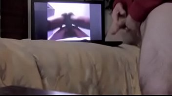Preview 1 of Sex Videos Perfectgirls - Deep Voice Daddy Returns with another Cum Tribute to Bootiebandit