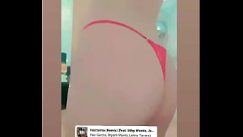 Preview 1 of Spa Her Mom - Argentina bailando en tanga