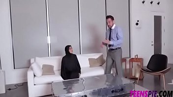 Preview 1 of Gina Lollobrigida - Muslim get fucked