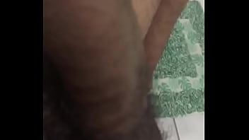 Preview 4 of Hanna Aniisa - Vitao batendo uma no banheiro