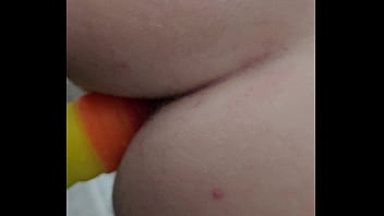 Preview 1 of Indian Anuska Sax - closeup rainbow peg