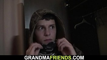 Preview 2 of One Girls Tow Bay - Robbery leads to threesome sex with old mom