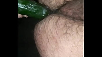 Preview 2 of Bfxxx18 - Me meto un pepino en el culo PickleRick