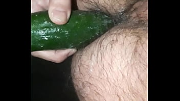 Preview 3 of Bfxxx18 - Me meto un pepino en el culo PickleRick