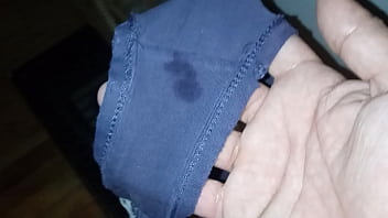 Preview 3 of Red Wap Rep Moves - Smelling Dirty panties