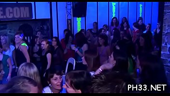 Preview 1 of Star Mobi Move - Whores watching strip