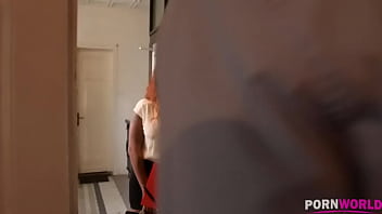 Preview 1 of Pakistani Xx Mobi - Sexy Latina Venus Afrodita gets busy with two cocks for her horny holes GP1409