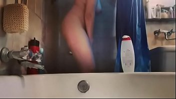 Preview 3 of Film Haitian - Spy your dirty mom under the shower and her big hairy pussy
