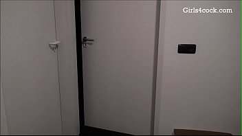Preview 1 of Sexi Vedio Dounlod - StepDaughter is so sexy *** My Free Room www.sheer.com/siswet