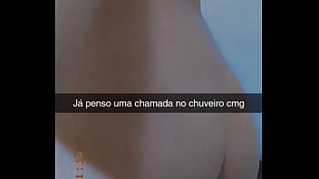 Preview 1 of Thong Sex Tube - Loira rabuda mostrando bunda no banheiro