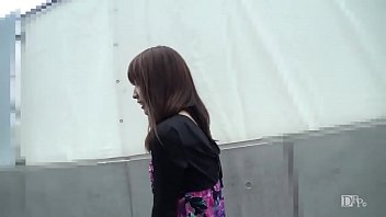 Preview 3 of Antiwithboy - 飛びっこ散歩 〜リモートバイブ装着して散歩！振動が凄い〜   三咲ひとみ  1