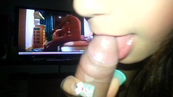 Preview 2 of Sexi Woman Porn - mi novia me la chupa en su recamara