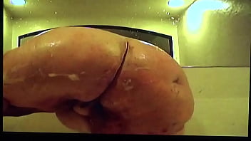 Preview 2 of Dhyekjs - Jacuzzi Fat Ass