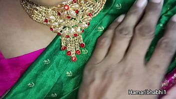Preview 1 of House Sex And Son - Hot Indian Desi Bhabhi Xxx. Desi Bhabhi ki Saree Me Hardcore Chudai. Indian Desi Bhabhi Saree Sex.