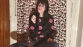 Preview 3 of Instagram Nude - goth girl after a long day behind the scene pt1 HD