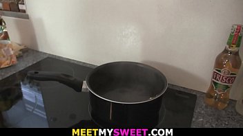 Preview 1 of Abg Pijat Sek Indonesisxxx Com - Guy finds mature couple threesome with his with GF