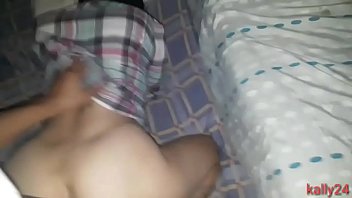 Preview 3 of Sohn Massage Die Mutter - Sexo amador com casada na madrugada