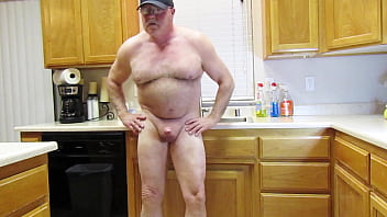 Preview 1 of 16 Garllxxx - Naked in the kitchen