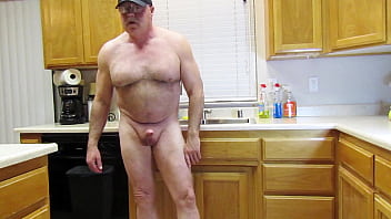 Preview 4 of 16 Garllxxx - Naked in the kitchen