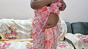 Preview 4 of Reps Biss - Indian bhabhi showing natural tits in webcam got leaked