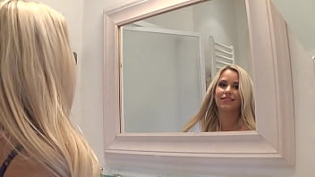 Preview 1 of Wwwhxxocm - Dido Angel sensual lingerie striptease