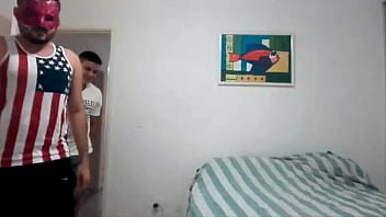 Preview 1 of Tamil Hijda Xxx - YURI GA&Uacute_CHO - FODENDO O FOLI&Atilde_O MASCARADO COM TES&Atilde_O NO RABO