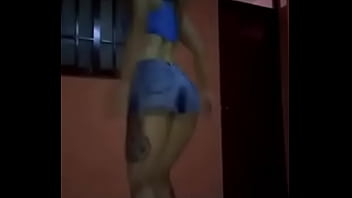 Preview 2 of Fuck My My Brother Plez - Mujer venezolana aburrida en cuarentena