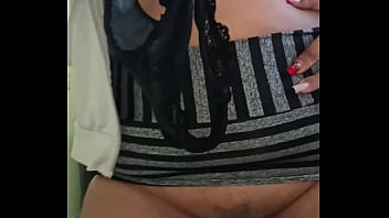 Preview 1 of Virgin Crazi - Esposa Stripper