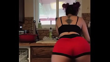 Preview 2 of Danny Nikki - BIGO live slut PAWG likes to shake her ass in the kitchen