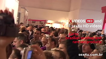 Preview 4 of Bic Ann - Don Picone na Venus Erotic Fair em Berlin. Exclusivo SEX4U strip-tease da mulher gato - HighLights 14