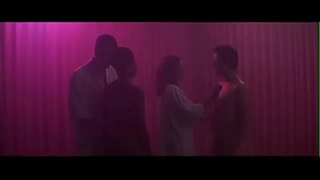 Preview 1 of Ava Taylor Screaming Porn - Dira Paes e Marianda Nunes - Troca de Casal - Filme Divino Amor