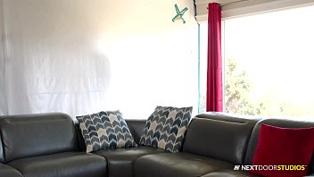 Preview 2 of Limpia Birius Grayos - Roommates Catch Repair Men Fucking In Their Apartment