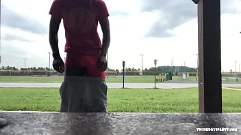 Preview 2 of Arbi Sxi Garls - Chris Coleman Strokes Outdoors