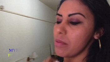 Preview 1 of Wife Milking Prostate - Myke brazil e Sarah Rosa sai para um motel e rola uma bricadeira com sexo muito gostoso com direito a sexo anal