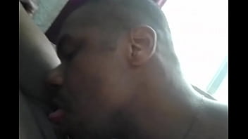 Preview 3 of Senior Teen Porn - Mamando bucetao da pretinha
