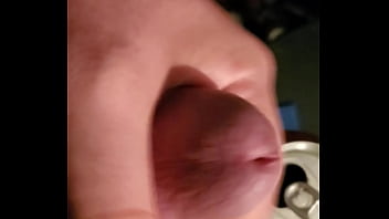 Preview 4 of Roxana Solo - Slapping my dick on a can