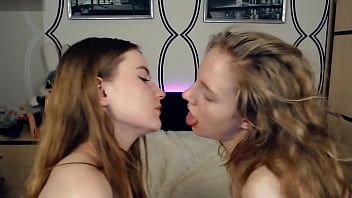 Preview 1 of Wooden Pony - Amateur lesbian pussy licking squirt