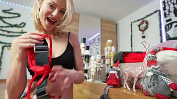 Preview 4 of Saw K - Christmas Decoration &amp_ Pole Dancing SFW