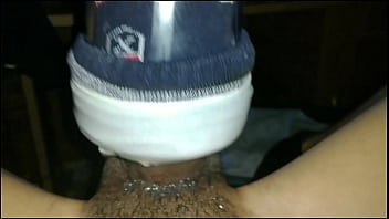 Preview 1 of Xxnx Xvideos Com - Masturb&aacute_ndome con un fleshlight casero