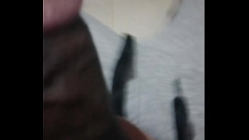 Preview 4 of Abg Pramuka - Novinho mostrando o pau