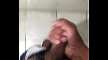 Preview 2 of Mike Adriano Creampie Pussy - alguien la quiere