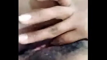 Preview 4 of Take It From Mom - Negra acariciando la vagina mojada