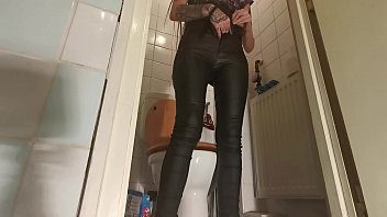 Preview 1 of Passion Hd Virgin - Teen girl Pissing &amp_ while playing on her telephone pt1 HD