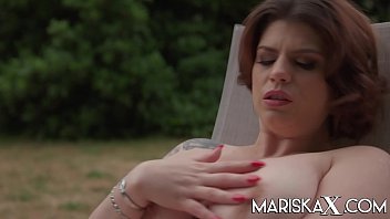 Preview 2 of Download Free Porn Sex - MARISKAX Busty Lucia Love screws the landscapers