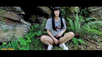 Preview 1 of Andreia Horta - Asian shemale Jelly Qiao outdoor blowjob