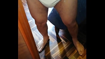 Preview 2 of Poshto Full - Peruano en calzoncillo se exita