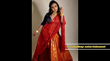 Preview 3 of Single Girl To Boy Sex - Indian model bold shoot for diwali with open blouse