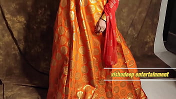 Preview 1 of Single Girl To Boy Sex - Indian model bold shoot for diwali with open blouse